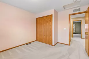 1658 Oakbrooke Cir, Eagan, MN 55122 - Photo 37