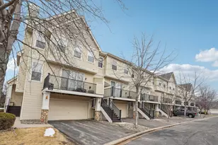 7526 Parkridge Pl, Savage, MN 55378 - Photo 35