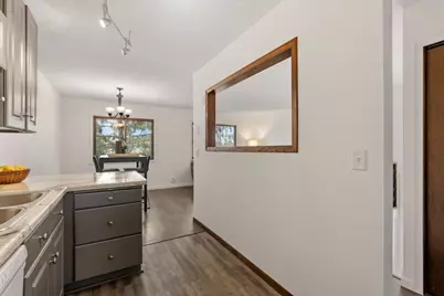 6558 Upper 35th Street N, Oakdale, MN 55128 - Photo 9