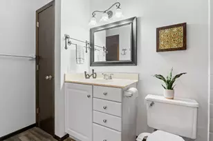 6558 Upper 35th St N, Oakdale, MN 55128 - Photo 17