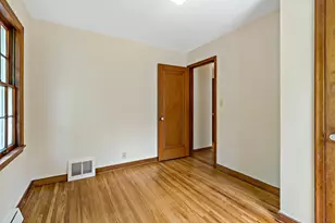 2435 Victoria St N, Roseville, MN 55113 - Photo 15