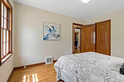2435 Victoria Street N, Roseville, MN 55113 - Photo 13