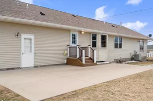 19 13th St NE, Kasson, MN 55944 - Photo 41