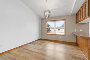 19 13th St NE, Kasson, MN 55944 - Photo 7