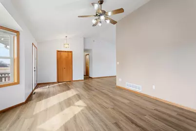 19 13th Street NE, Kasson, MN 55944 - Photo 5