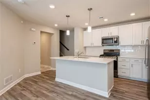 10888 Fountain Pl N, Maple Grove, MN 55369 - Photo 9