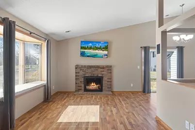 3637 Gershwin Lane N, Oakdale, MN 55128 - Photo 3