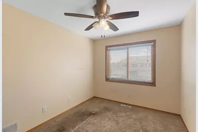 3637 Gershwin Lane N, Oakdale, MN 55128 - Photo 11