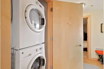 1120 S 2nd Street #1009, Minneapolis, MN 55415 - Photo 13