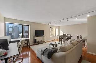 19 S 1st St, Minneapolis, MN 55401 - Photo 1