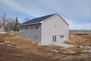 922 Co Rd T, Hammond, WI 54015 - Photo 3