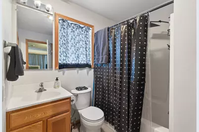 2897 Mark Twain Drive, Chaska, MN 55318 - Photo 37