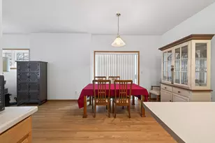 2897 Mark Twain Dr, Chaska, MN 55318 - Photo 7