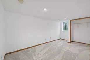 2897 Mark Twain Dr, Chaska, MN 55318 - Photo 29