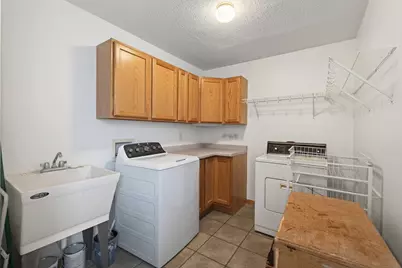 2897 Mark Twain Drive, Chaska, MN 55318 - Photo 13