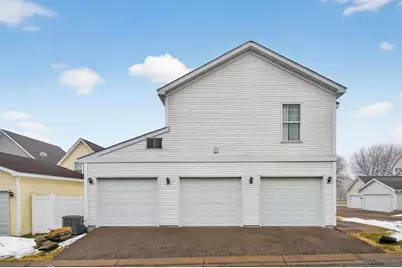 2897 Mark Twain Drive, Chaska, MN 55318 - Photo 45