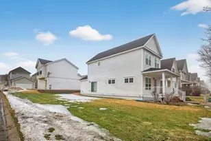 2897 Mark Twain Dr, Chaska, MN 55318 - Photo 41