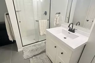 2704 W 60th St, Minneapolis, MN 55410 - Photo 17