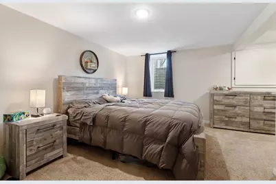 2704 W 60th Street, Minneapolis, MN 55410 - Photo 9