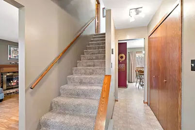 1320 Norcrest Avenue N, Stillwater, MN 55082 - Photo 7