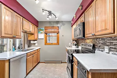 1320 Norcrest Avenue N, Stillwater, MN 55082 - Photo 11