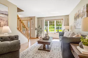 9020 Parkside Dr, Woodbury, MN 55125 - Photo 9