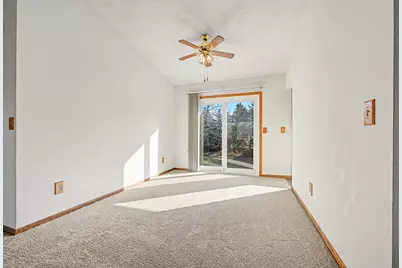 1508 84th Avenue N, Brooklyn Park, MN 55444 - Photo 5