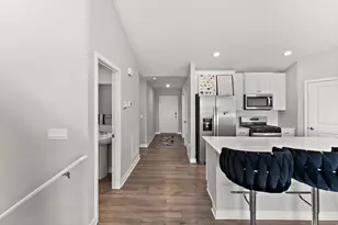 5124 Mustang Cir, Woodbury, MN 55129 - Photo 25