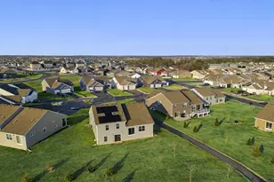 5124 Mustang Cir, Woodbury, MN 55129 - Photo 13