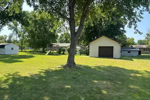 1333 Walnut St, Dawson, MN 56232 - Photo 45