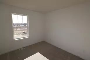 1691 Tyrone Dr, Shakopee, MN 55379 - Photo 11