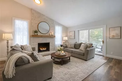 1042 E Circle Drive, Wayzata, MN 55391 - Photo 3