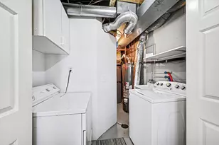 11115 Vessey Cir, Bloomington, MN 55437 - Photo 21