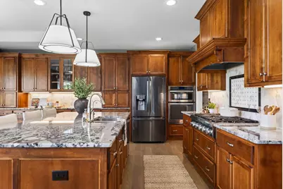 6030 Lanewood Lane N, Plymouth, MN 55446 - Photo 5