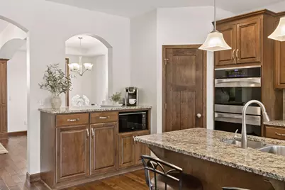 17118 Hollyhock Court, Lakeville, MN 55044 - Photo 7