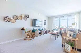 1070 Grandview Ct NE, Columbia Heights, MN 55421 - Photo 5