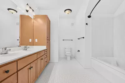 1070 Grandview Court NE #304, Columbia Heights, MN 55421 - Photo 13