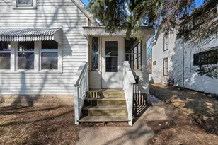 673 Jessamine Ave E, Saint Paul, MN 55106 - Photo 5