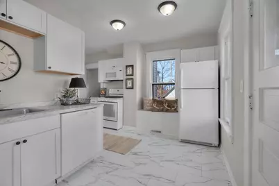 673 Jessamine Avenue E, Saint Paul, MN 55106 - Photo 15