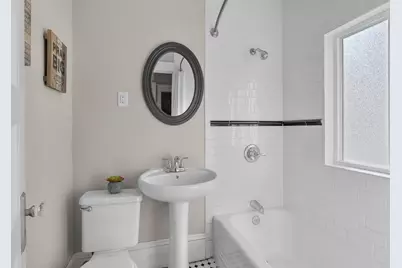 673 Jessamine Avenue E, Saint Paul, MN 55106 - Photo 21