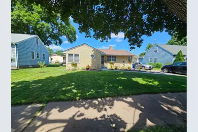 1067 Iowa Avenue W, Saint Paul, MN 55117 - Photo 25