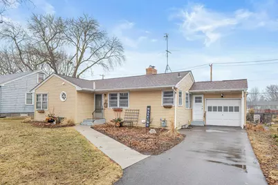 1067 Iowa Avenue W, Saint Paul, MN 55117 - Photo 45