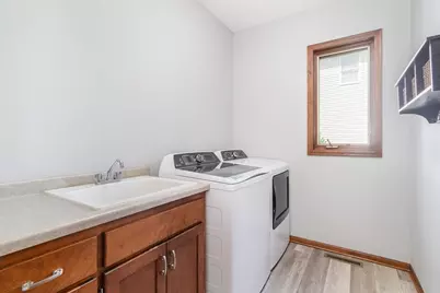 605 Heritage Trail NE, New Prague, MN 56071 - Photo 15