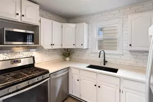 2837 Hampshire Ave S, Saint Louis Park, MN 55426 - Photo 15