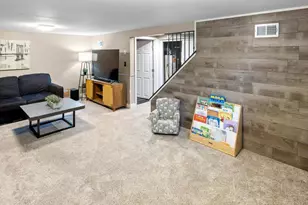 2837 Hampshire Ave S, Saint Louis Park, MN 55426 - Photo 27