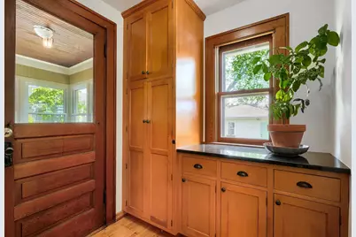 1236 Ashland Avenue, Saint Paul, MN 55104 - Photo 7
