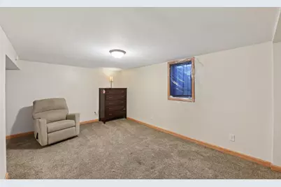 8122 Homestead Avenue S, Cottage Grove, MN 55016 - Photo 15