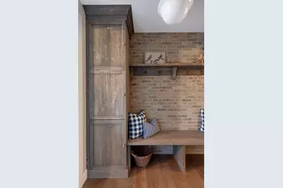 105 Walker Avenue N, Wayzata, MN 55391 - Photo 55