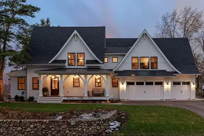 105 Walker Avenue N, Wayzata, MN 55391 - Photo 11