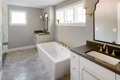 105 Walker Avenue N, Wayzata, MN 55391 - Photo 83